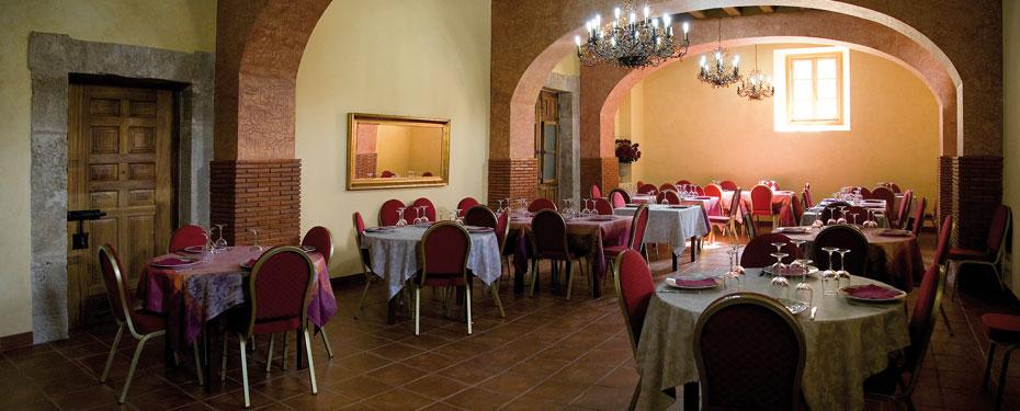 Hotel San Anton Abad Villafranca Montes De Oca Restoran foto